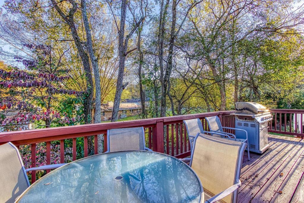 Rock Of Ages, Hot Tub, Game Room, Wifi, 1089 Free Tickets Each Paid Day, Dollywood And More Пиджен-Фордж Экстерьер фото